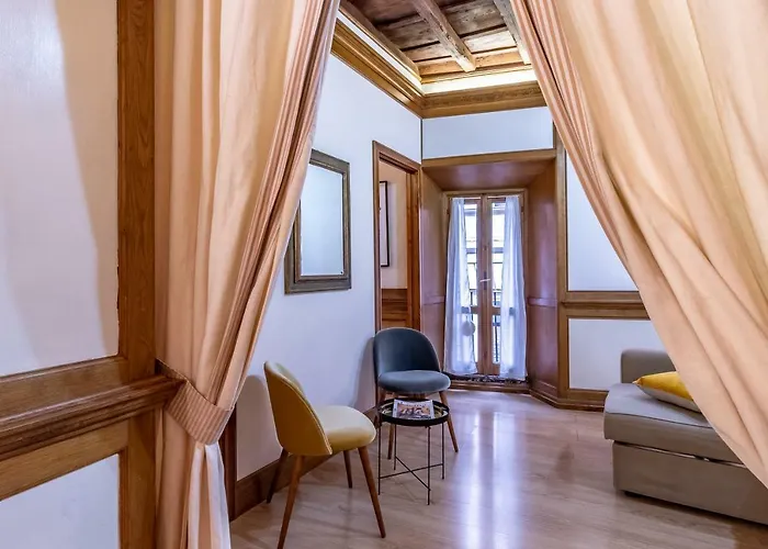 Spagna Historical By Spanish Steps Apartament Rzym